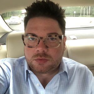 Meet your Posher, Juan j